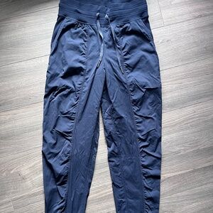 Lululemon navy dance joggers size 4, 28" inseam casual